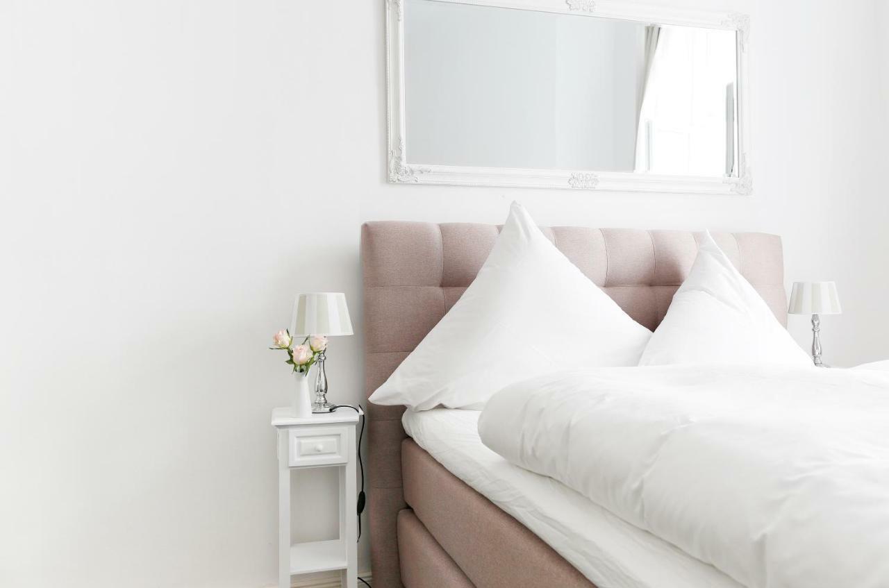 Droy By Rockchair Apartments L Superhost Status L 2 Bedroom Boxspringbeds Next To Center "Kurfuerstendamm" - Cozy Family & Business Flair Welcomes You! Берлин Экстерьер фото