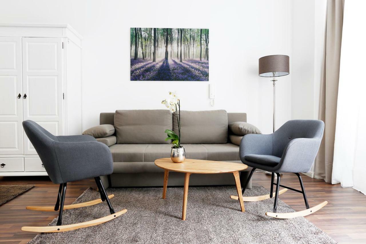 Droy By Rockchair Apartments L Superhost Status L 2 Bedroom Boxspringbeds Next To Center "Kurfuerstendamm" - Cozy Family & Business Flair Welcomes You! Берлин Экстерьер фото
